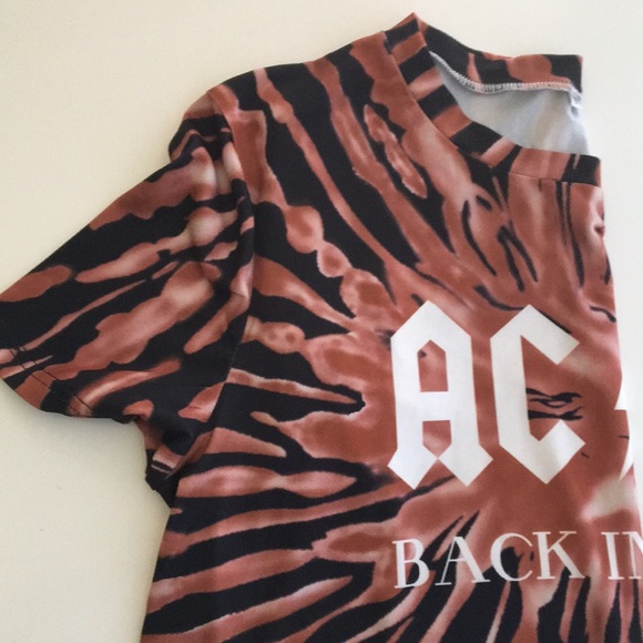 AC/DC BACK IN BLACH SHIRT - Picture 2 of 3